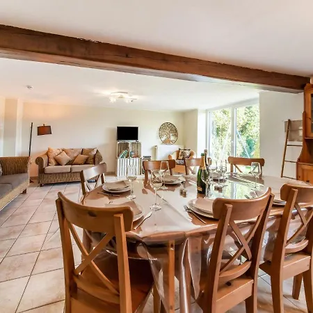 Vakantiehuis In With Natural Surroundings Weismes