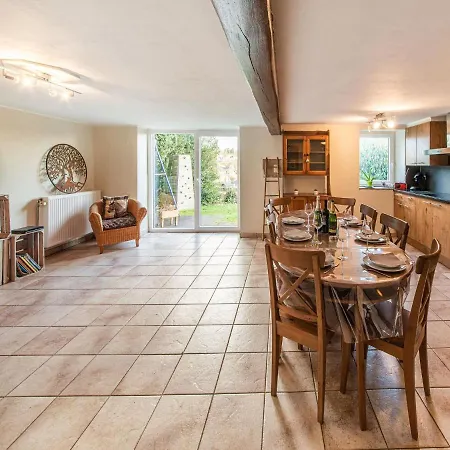 In With Natural Surroundings Holiday home Waimes