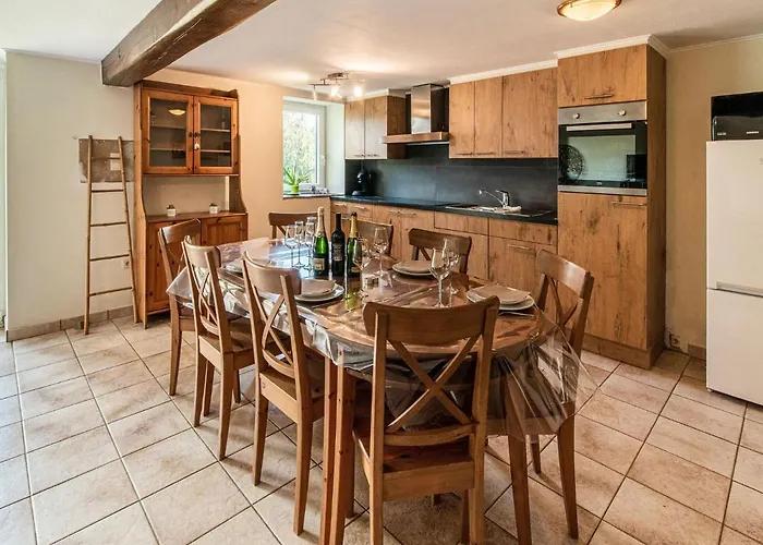 Holiday home In With Natural Surroundings *