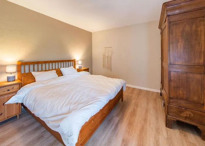 In With Natural Surroundings Holiday home *