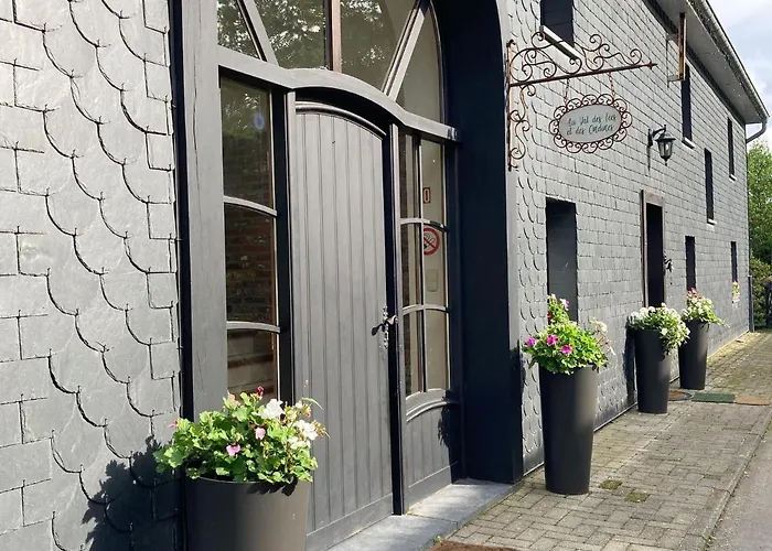 In With Natural Surroundings Holiday home