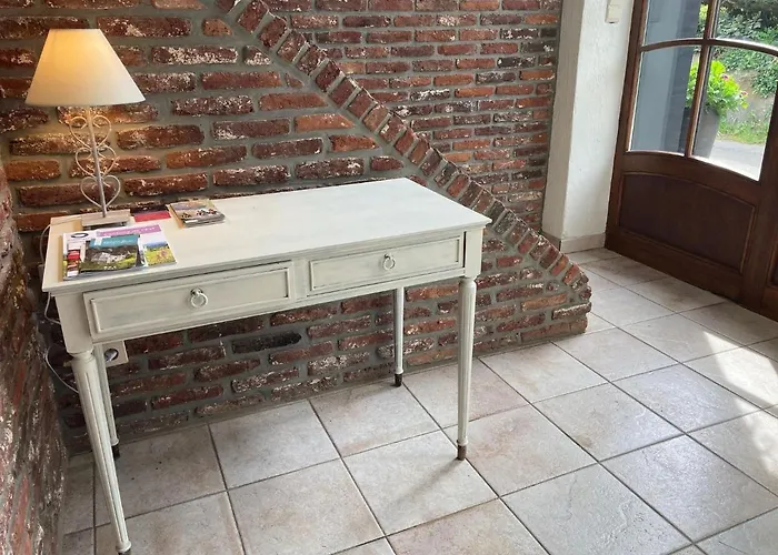 In With Natural Surroundings Waimes